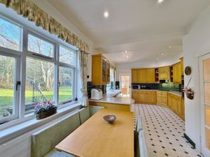 Photo 37- click for photo gallery